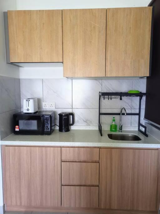 And Sleep Bangi - 4 Bedrooms *